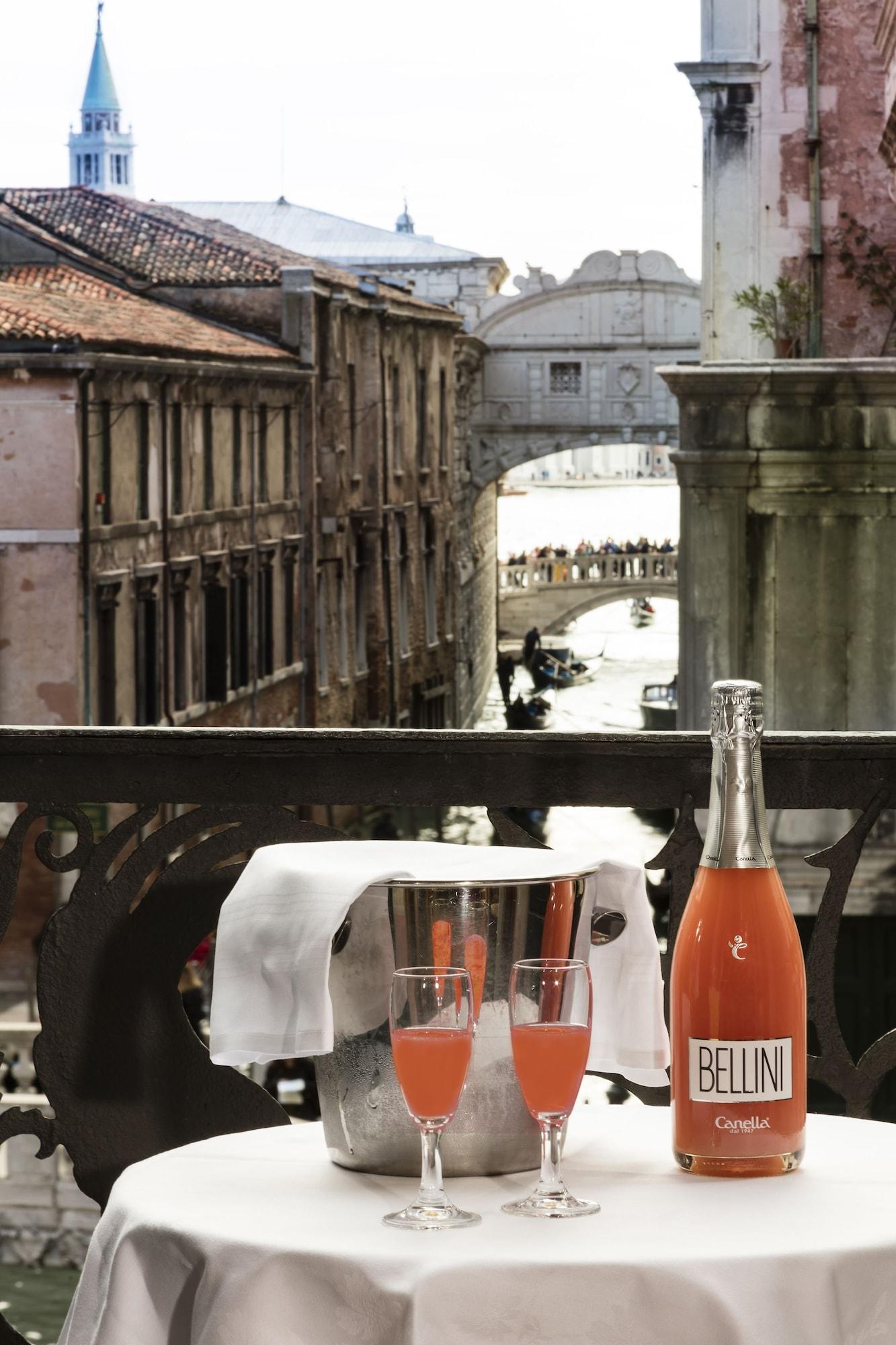 Hotel Al Ponte Dei Sospiri Venice Luaran gambar