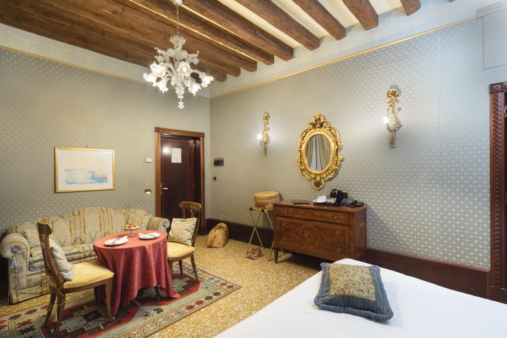 Hotel Al Ponte Dei Sospiri Venice Luaran gambar