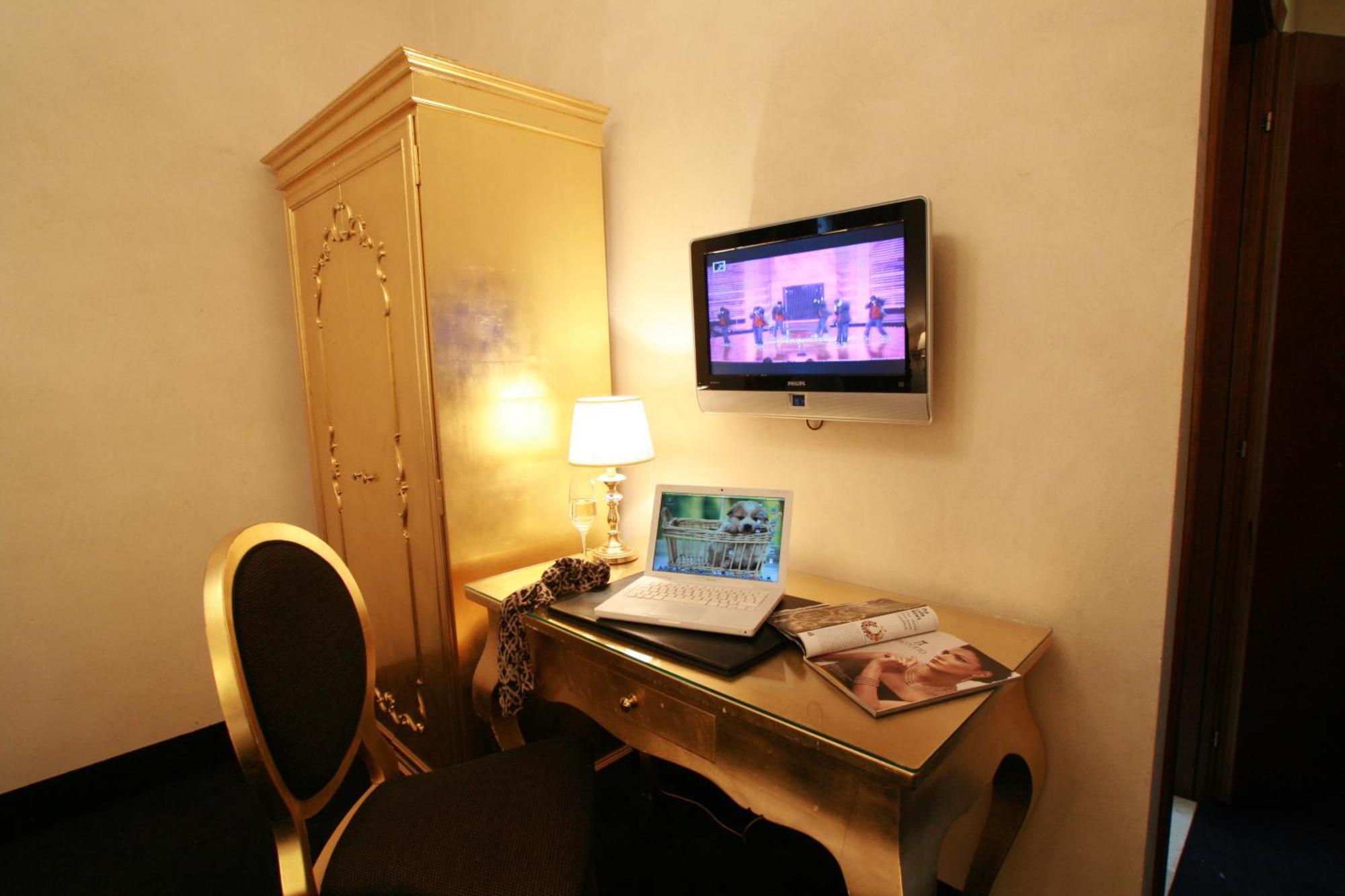 Hotel Al Ponte Dei Sospiri Venice Luaran gambar