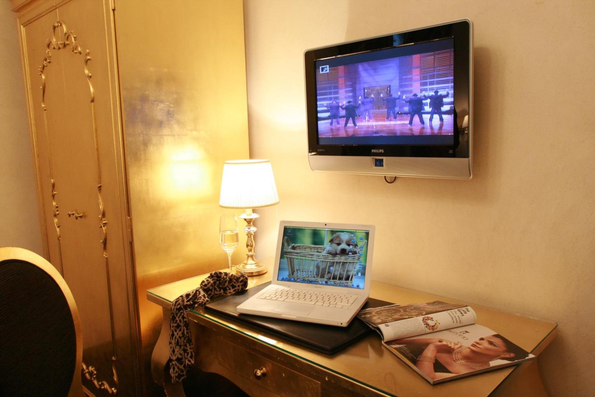 Hotel Al Ponte Dei Sospiri Venice Luaran gambar
