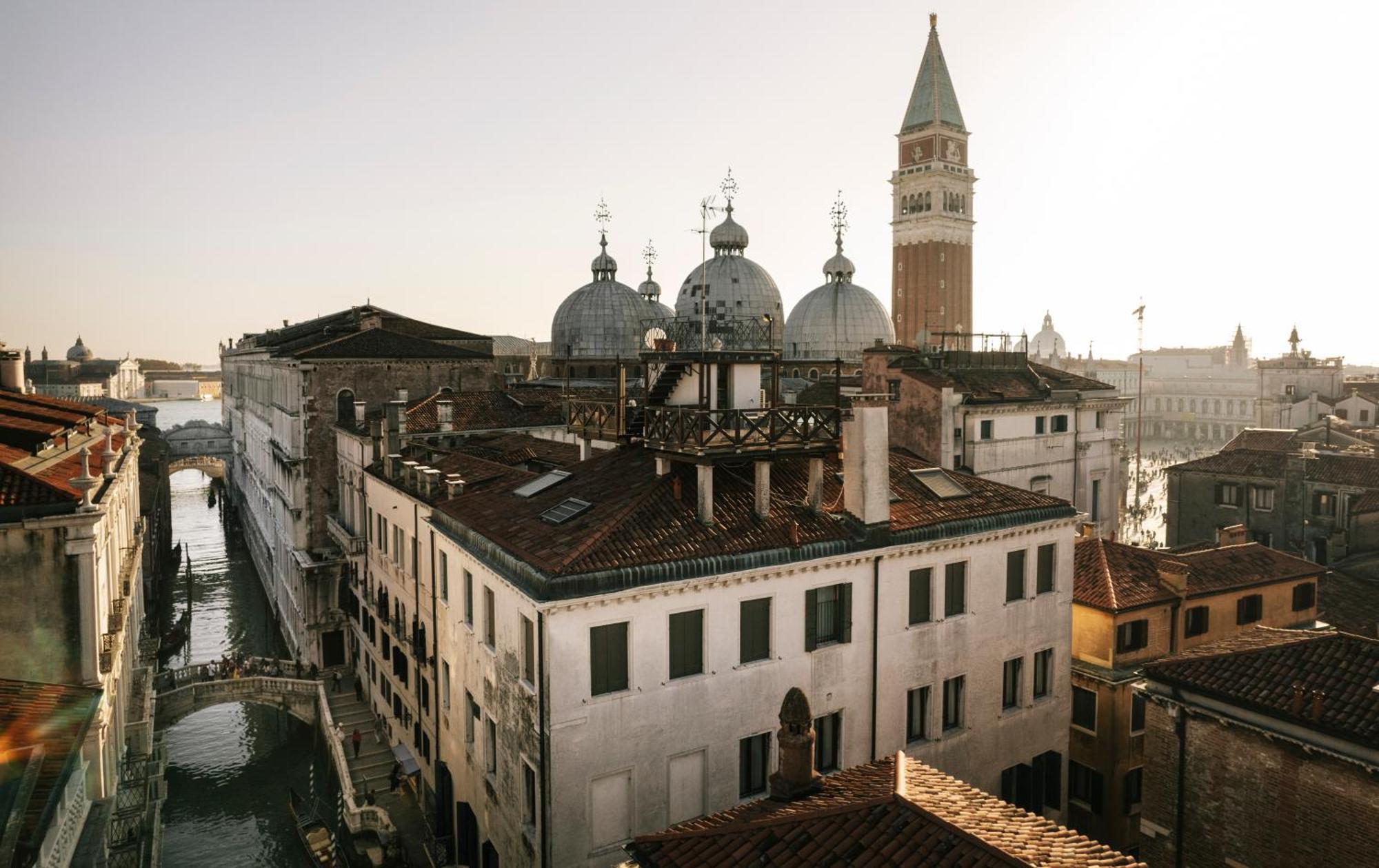 Hotel Al Ponte Dei Sospiri Venice Luaran gambar