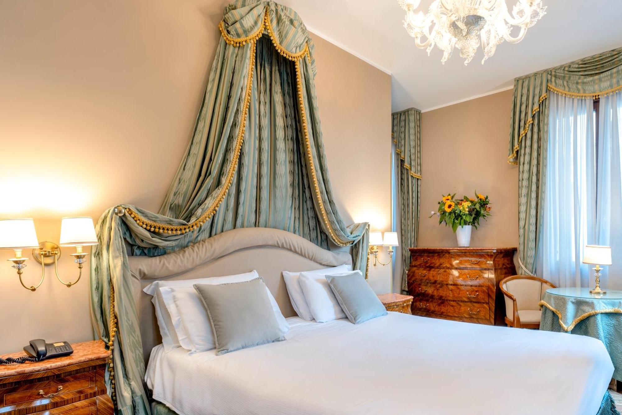 Hotel Al Ponte Dei Sospiri Venice Luaran gambar